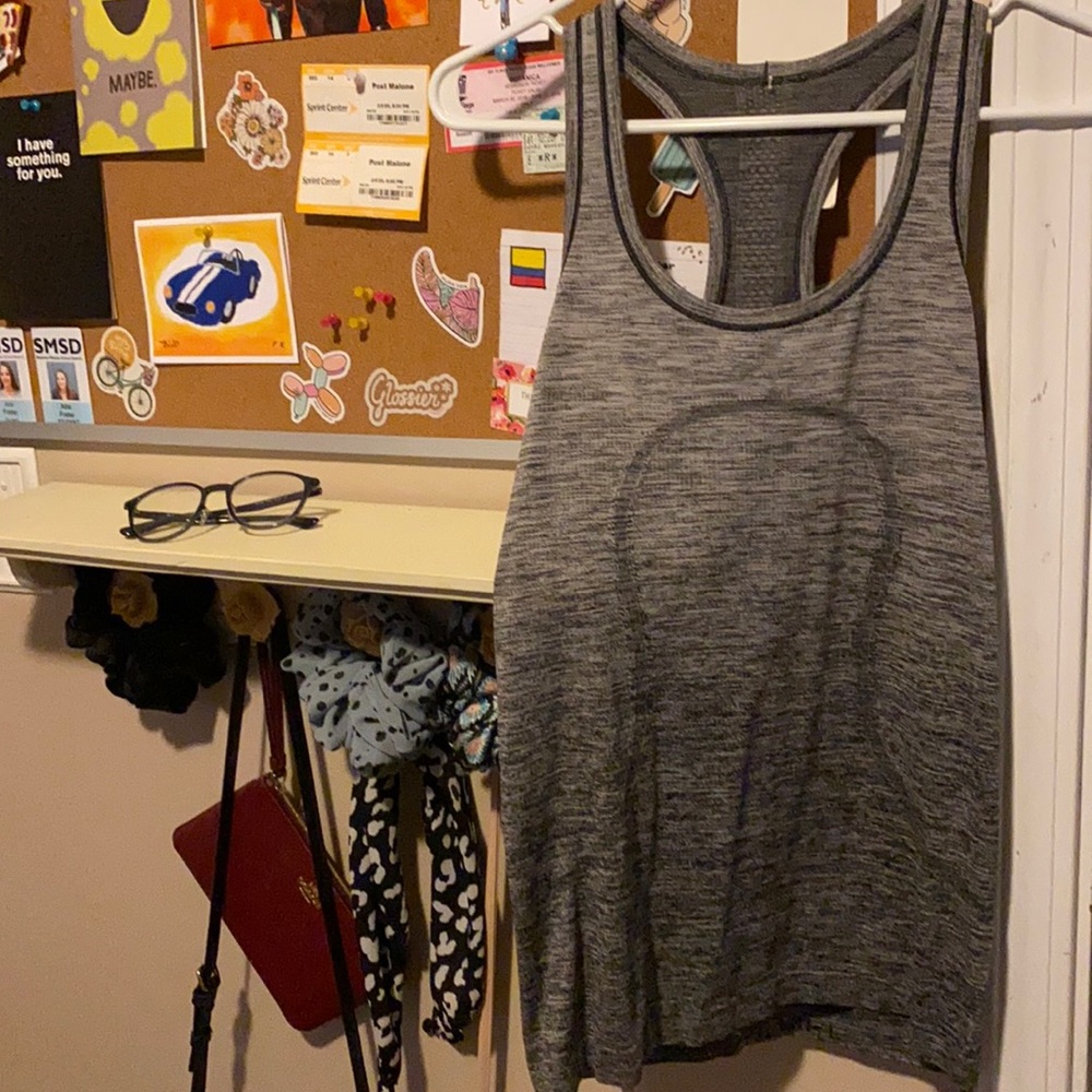 Lululemon swiftly tech